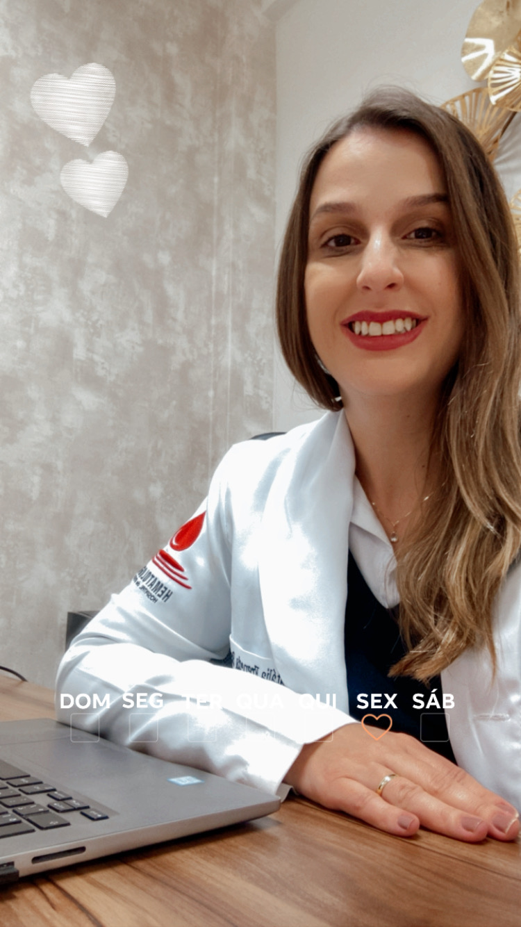 Natália Freneda Beccari - Perfil - Auxiliares da Justiça