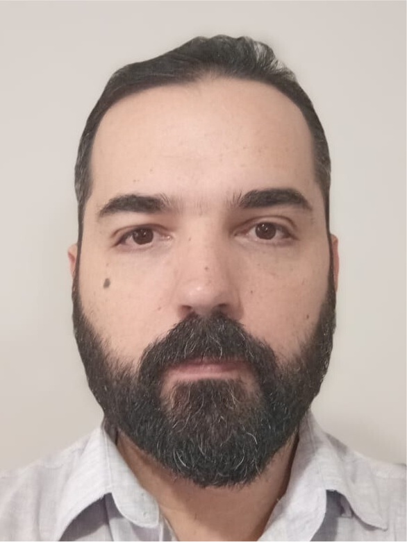 RAPHAEL ALEXANDRE MARIANO - Perfil - Auxiliares da Justiça