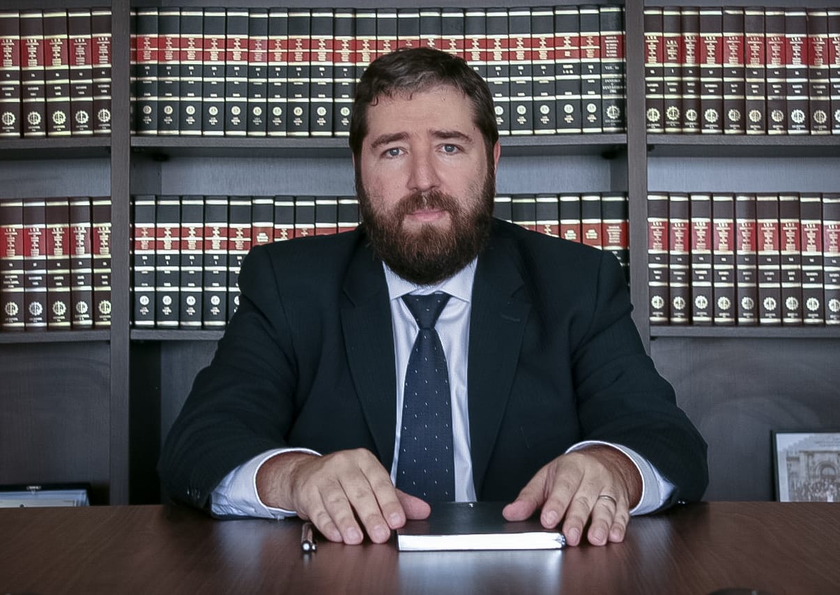 Sergio Rachman - Perfil - Auxiliares da Justiça
