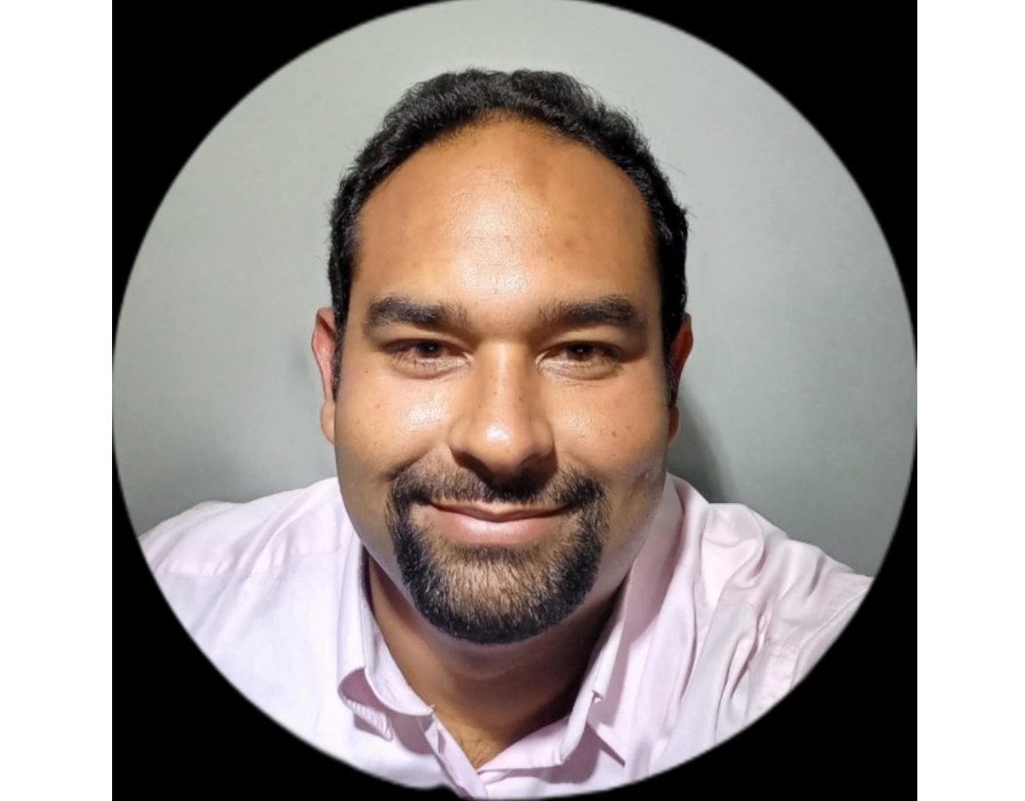 Hugo Mello Nunes Perfil Auxiliares da Justiça